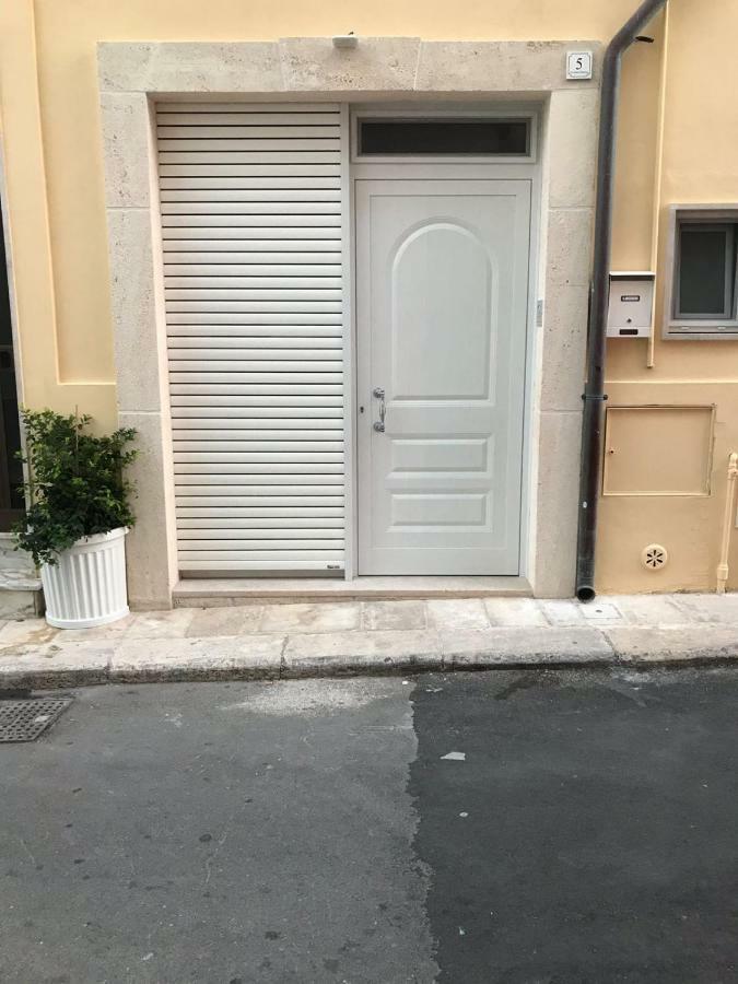 Hotel Dimora Zi Bell Polignano a Mare Exterior foto